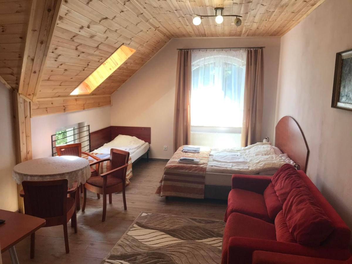 Gosciniec Twoje Mazury Nad Jeziorem Sniardwy Tuz Obok Plazy Nowe Guty Esterno foto