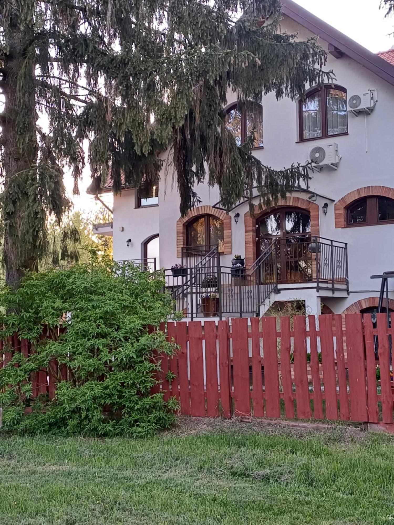Gosciniec Twoje Mazury Nad Jeziorem Sniardwy Tuz Obok Plazy Nowe Guty Esterno foto